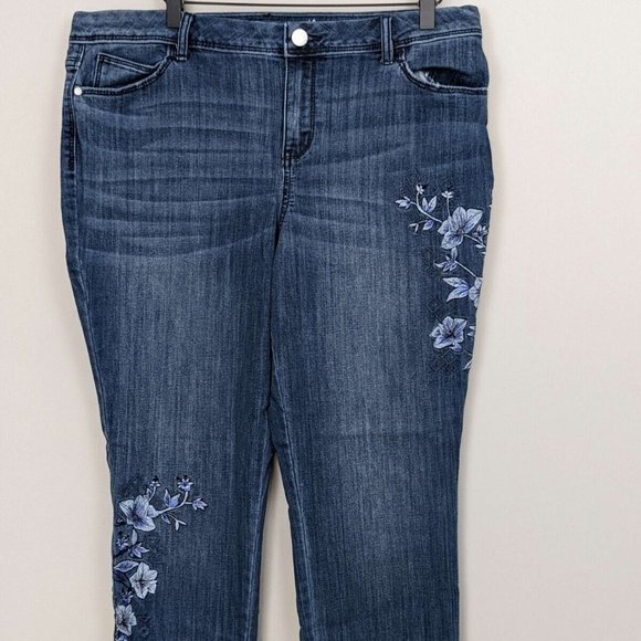 Simply Vera Vera Wang Denim - Simple Vera, Vera Wang, Blue Jean's, Skinny, Mid Rise, Embroidered size 16